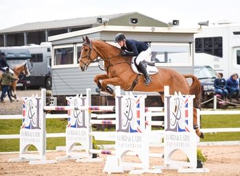 Holly Smith wins the Lord & Lady Equestrian Senior Newcomers Second Round at Vale View Equestrian Centre